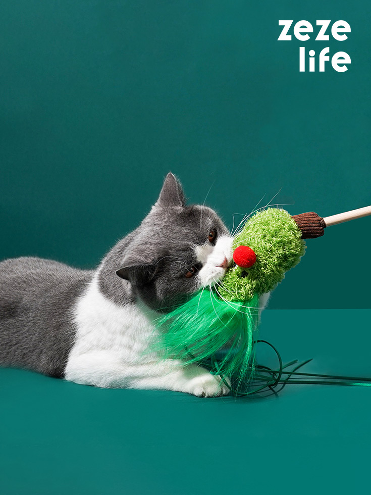 Christmas Tree Elf Cat Teaser - Christmas Cat Toys