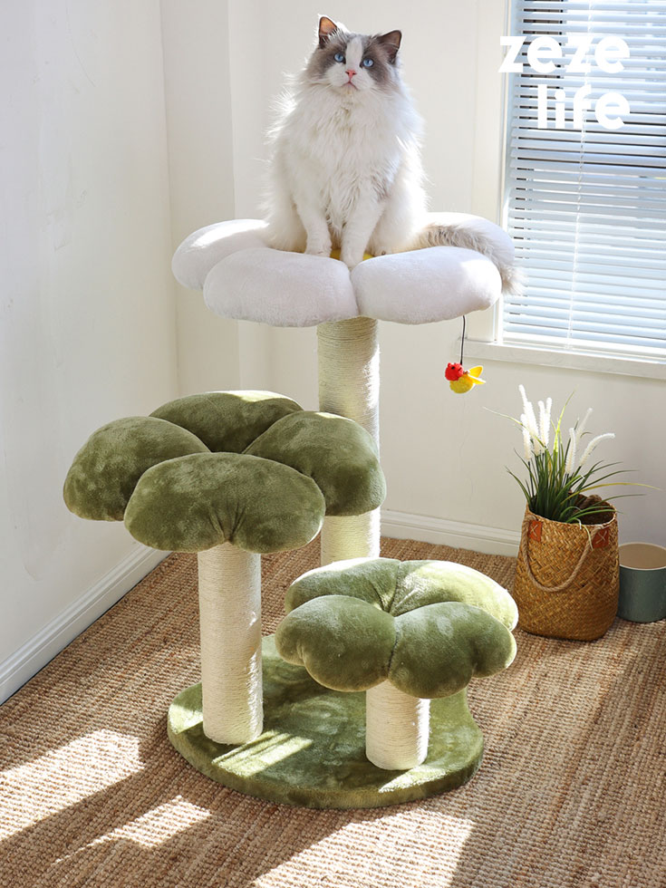 Four Leaf Clover Cat Tree
