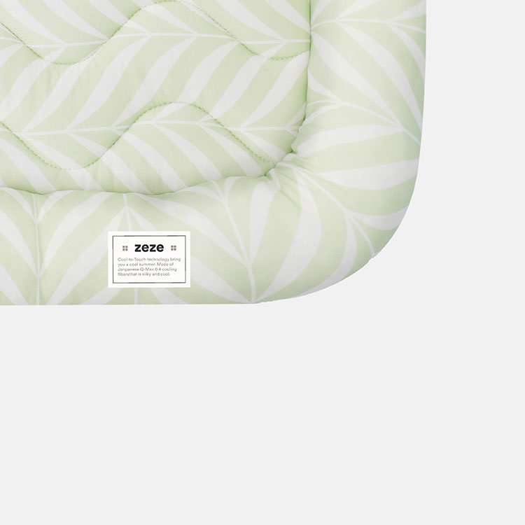 Nature-Inspired Cooling Mat for Cats