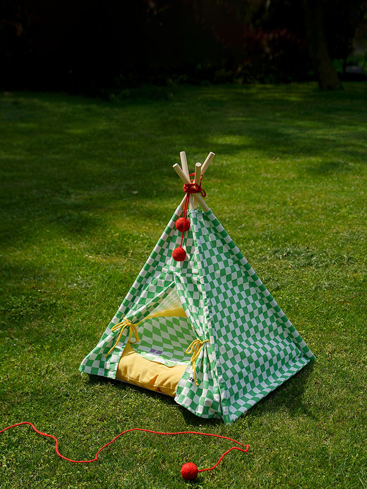 Checkerboard Pattern Pet Cooling Mat