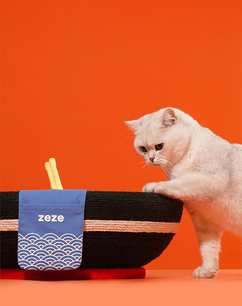 Yummy Ramen Cat Scratcher Bed