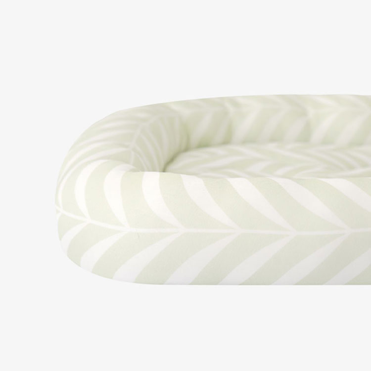 Nature-Inspired Cooling Mat for Cats