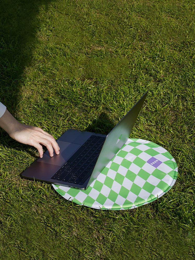 Checkerboard Pattern Pet Cooling Mat