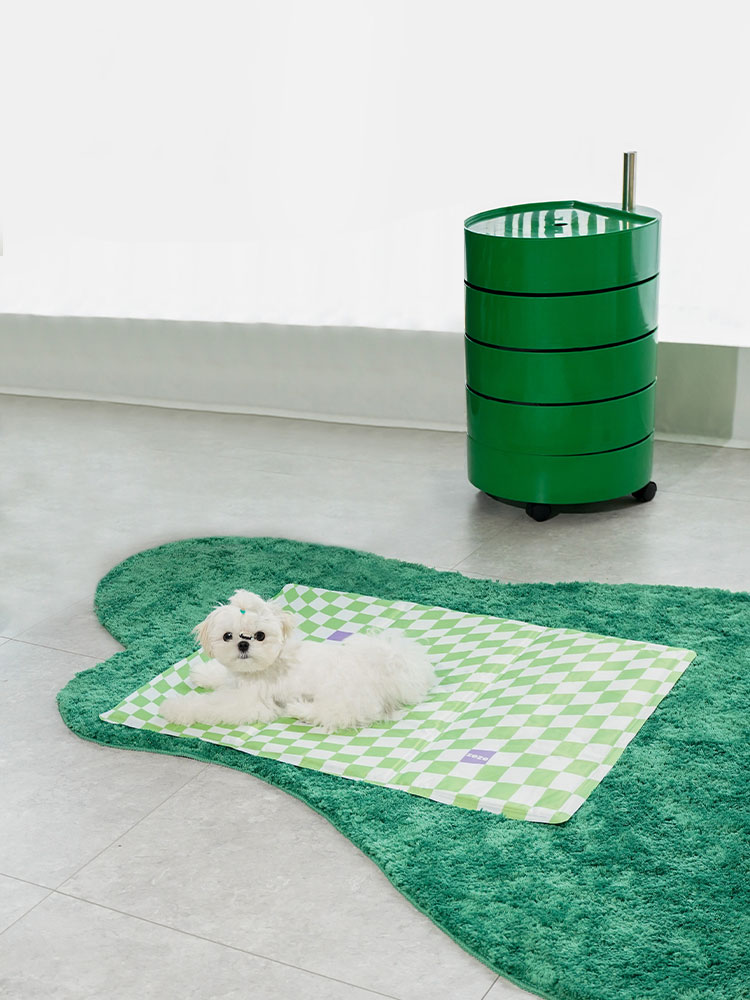 Checkerboard Pattern Pet Cooling Mat