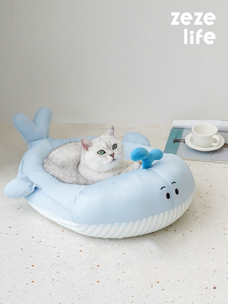 Whale Cooling Cat Bed