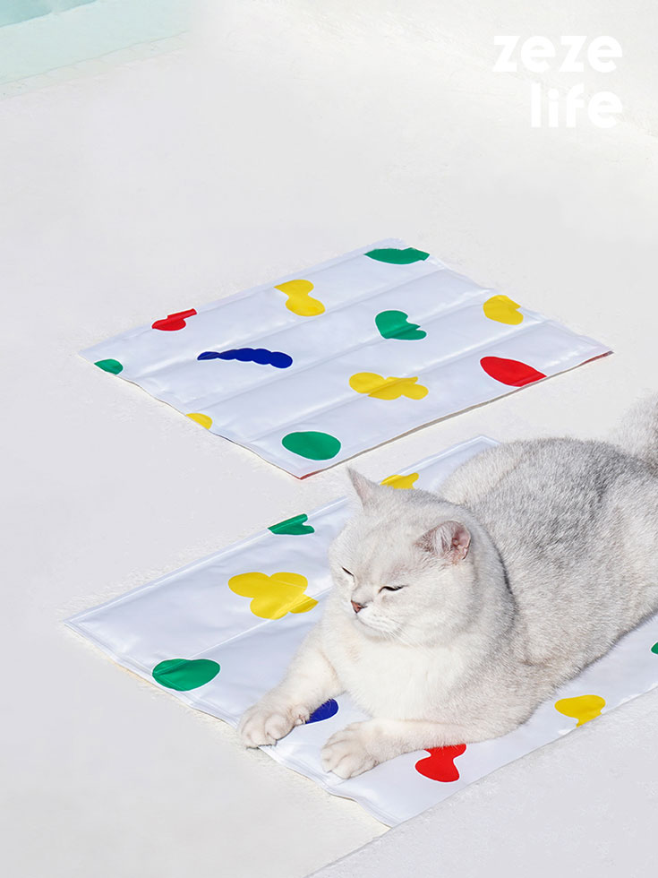 Colorful Candy Cooling Mat For Cats