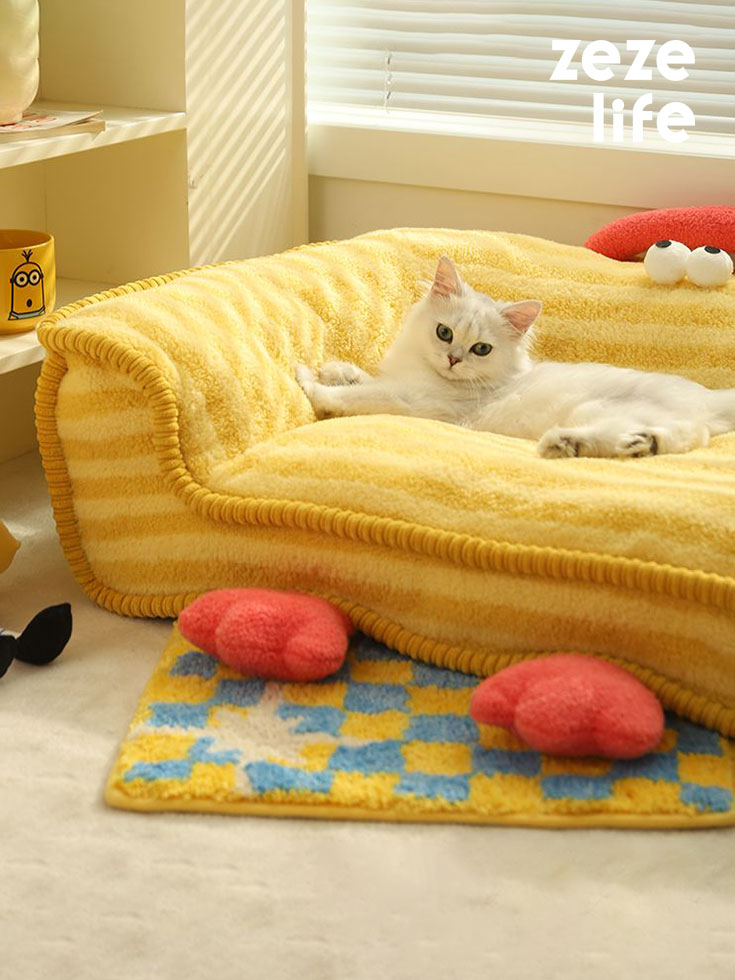 Adorable Big-eyed Yellow Cat Sofa