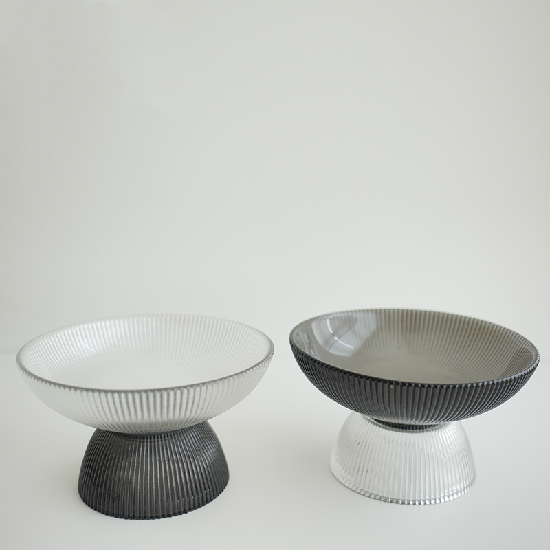 White & Black Glass Cat Bowls