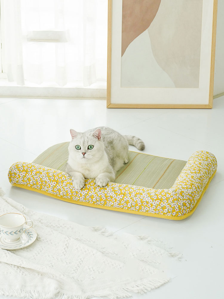 French Floral Rushes Pet Cooling Mat