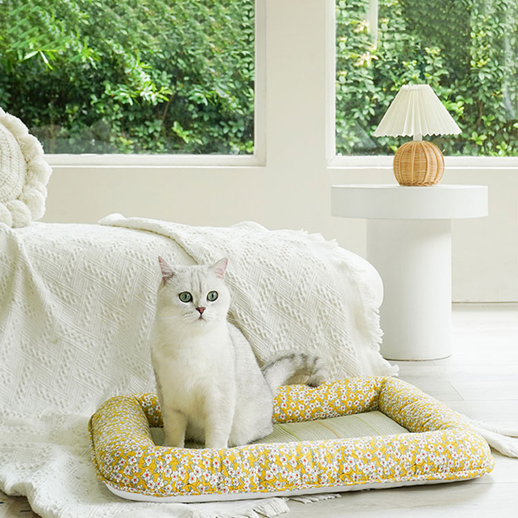 French Floral Rushes Pet Cooling Mat