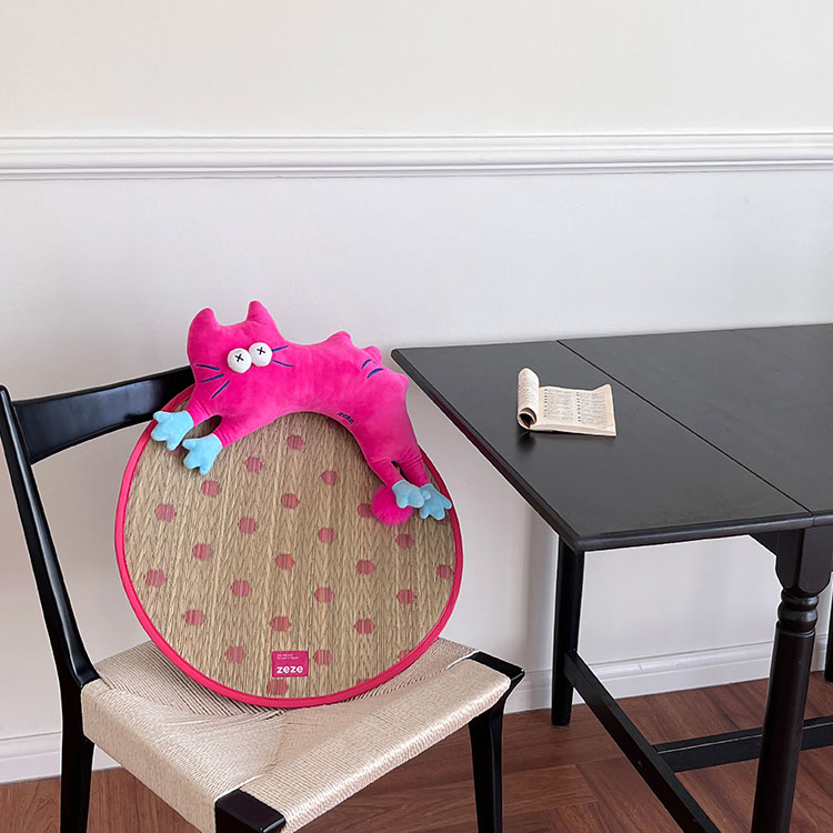 Lightning Cat & Dachshund Rushes Pet Cooling Mat