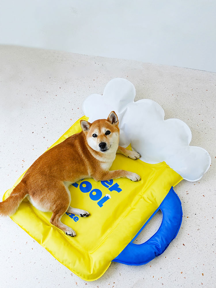 Beer-Shaped Pet Cooling Mat