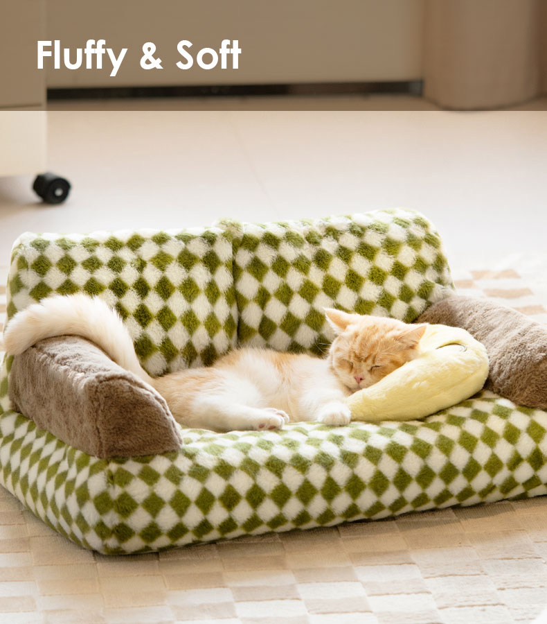 Green Vintage Diamond Cat Couch