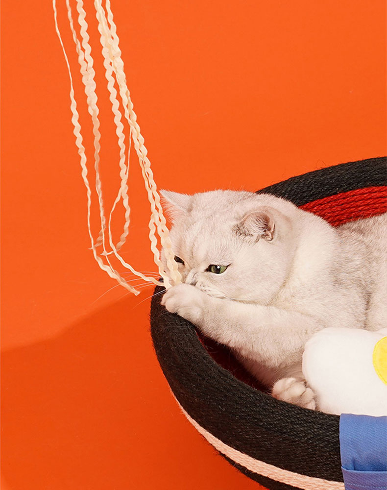 Yummy Ramen Cat Scratcher Bed
