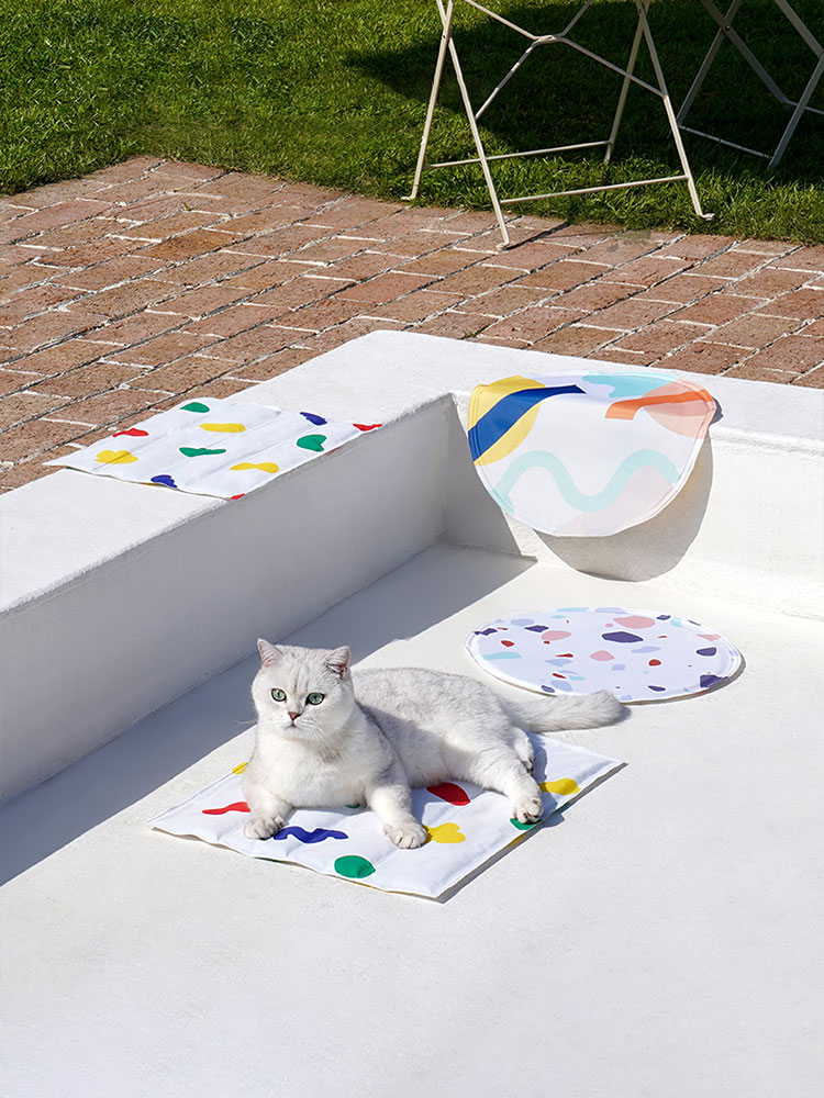 Colorful Candy Cooling Mat For Cats