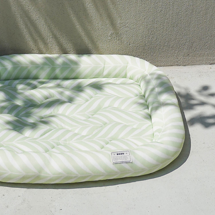 Nature-Inspired Cooling Mat for Cats